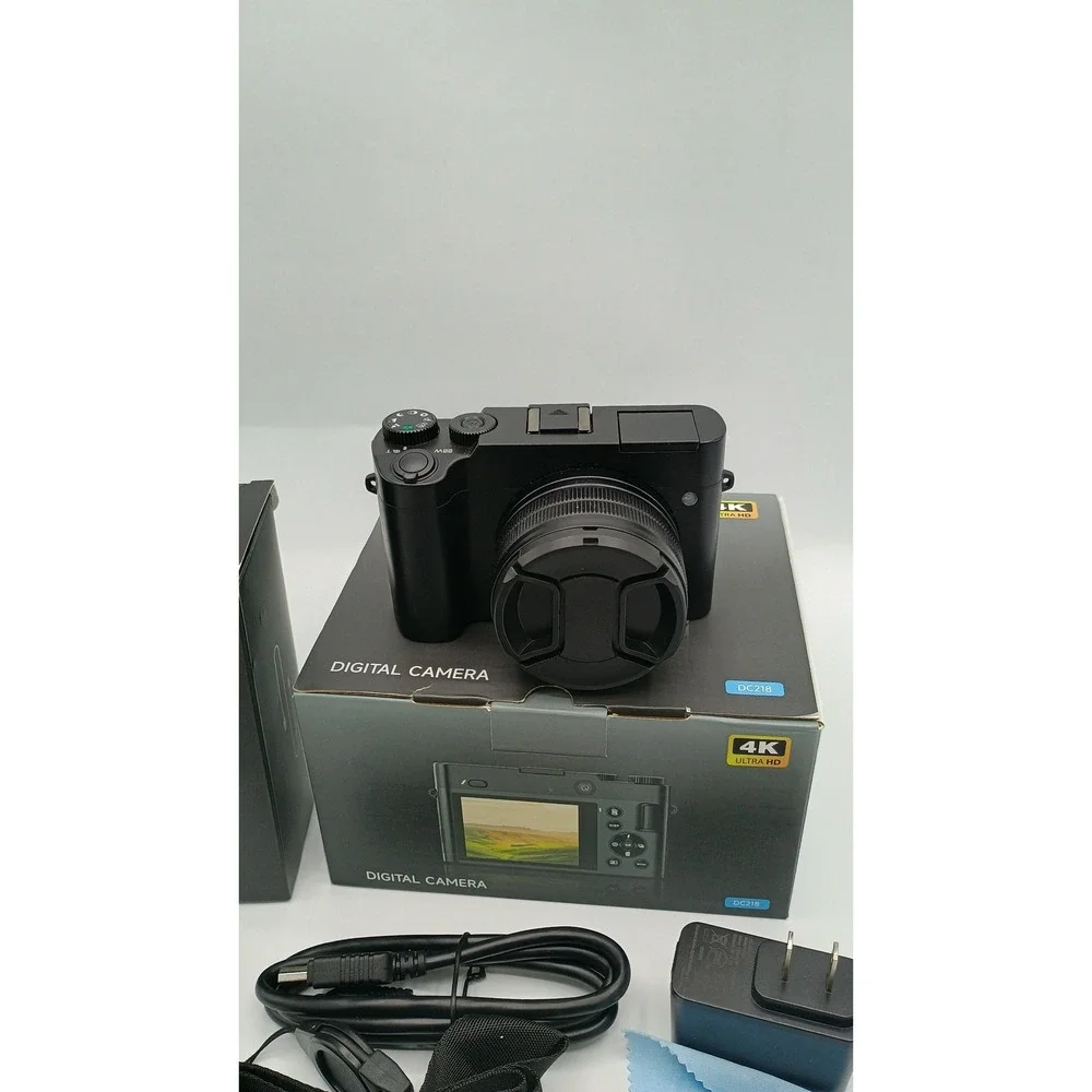 4K Digital Camera Ultra HD plus Accessories with Box DC218